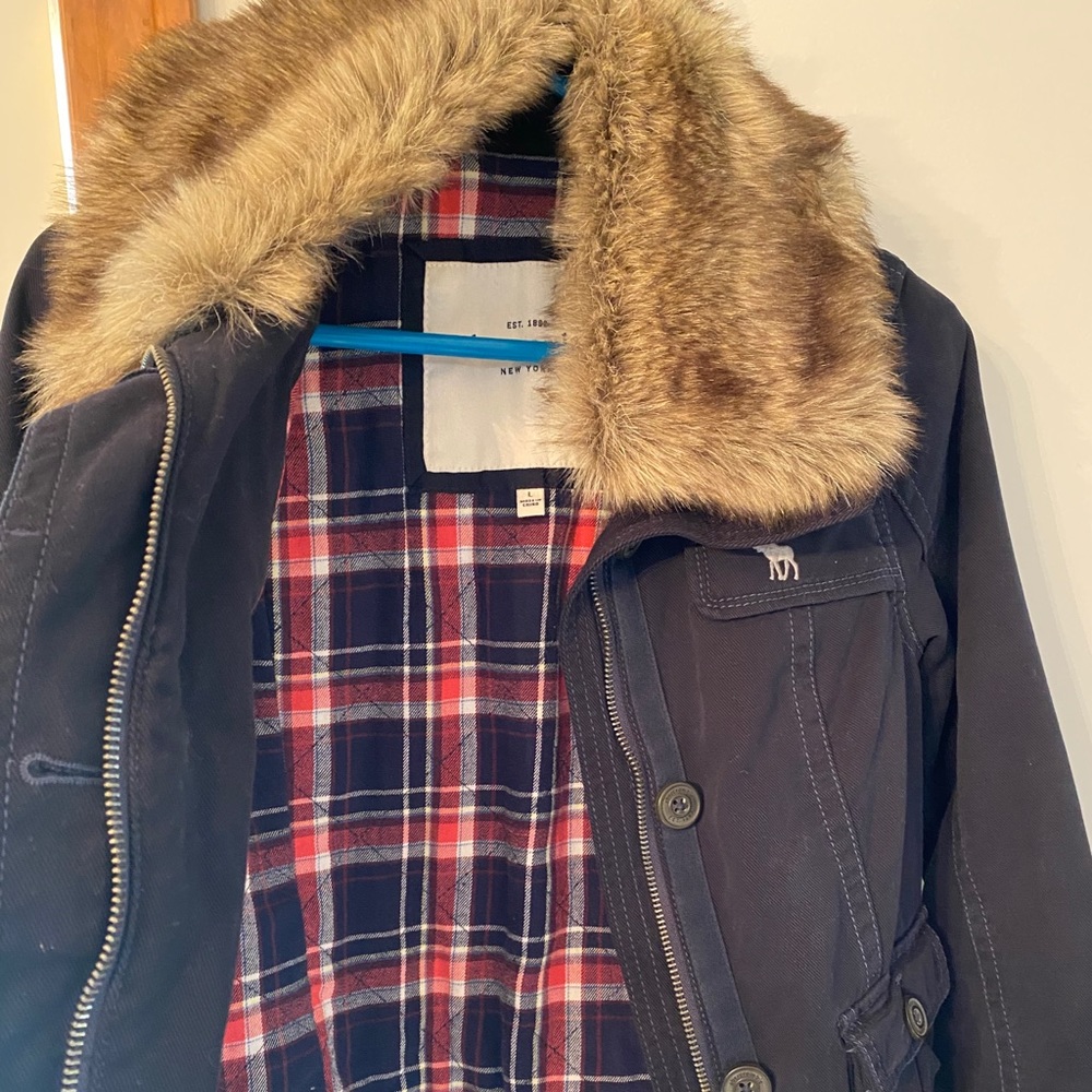 Abercrombie and Fitch, Kids large coat